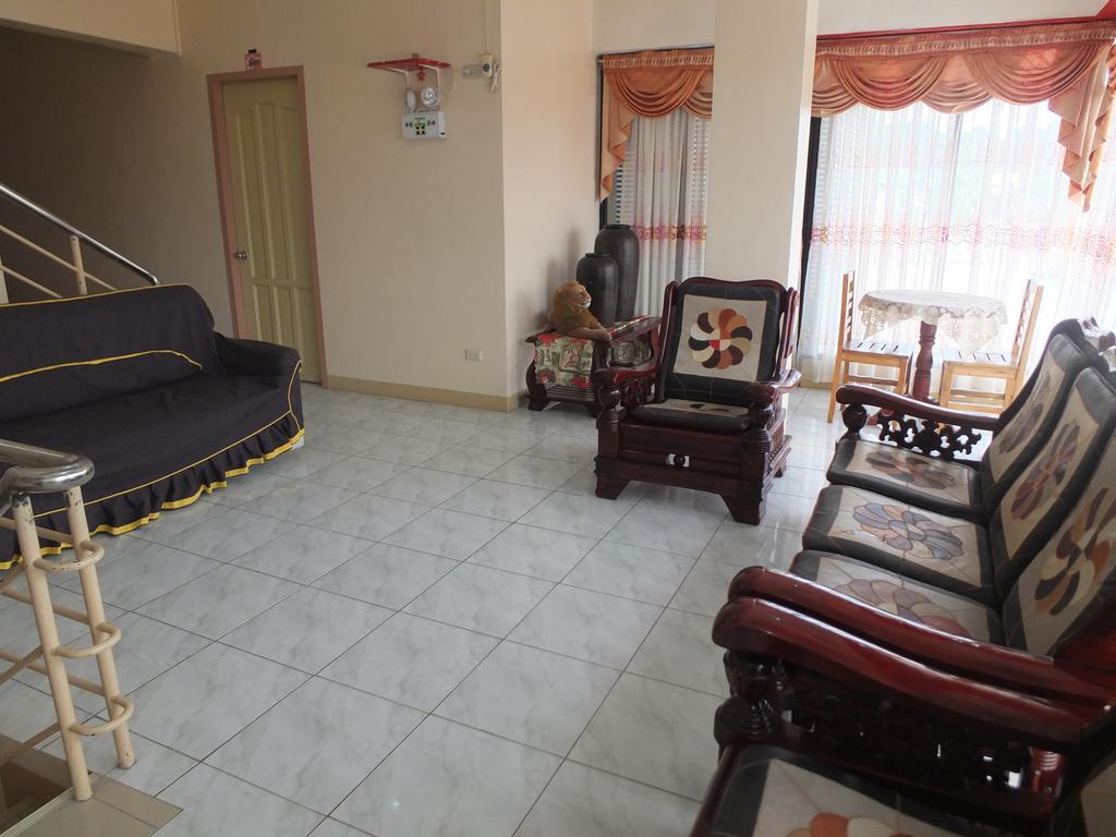 Constrell Pension House Tagbilaran Exterior foto