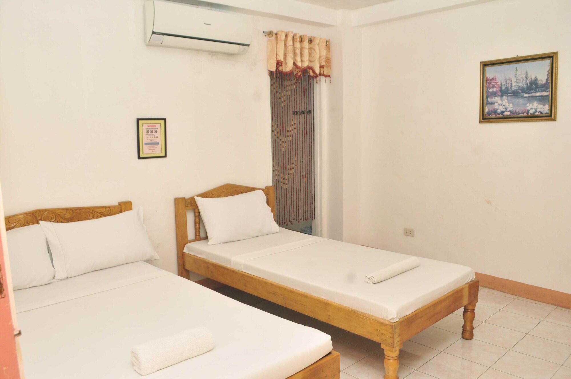 Constrell Pension House Tagbilaran Exterior foto