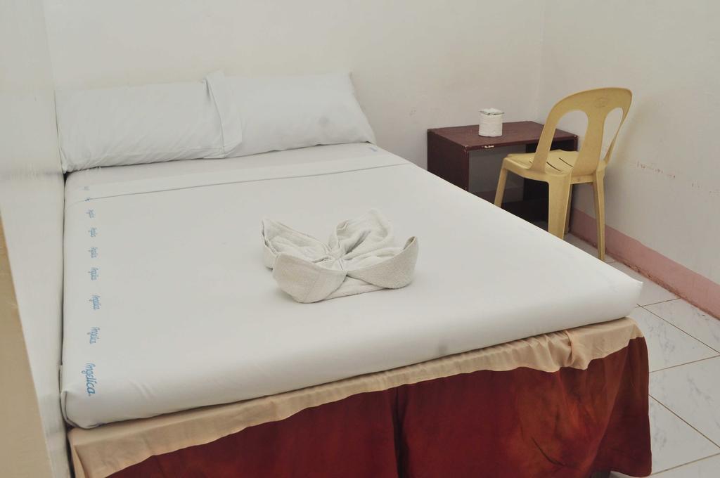 Constrell Pension House Tagbilaran Exterior foto