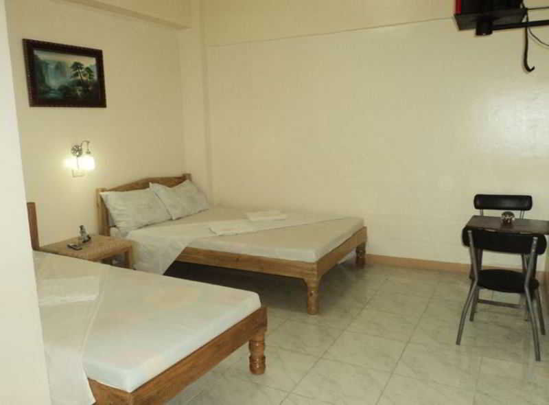 Constrell Pension House Tagbilaran Exterior foto
