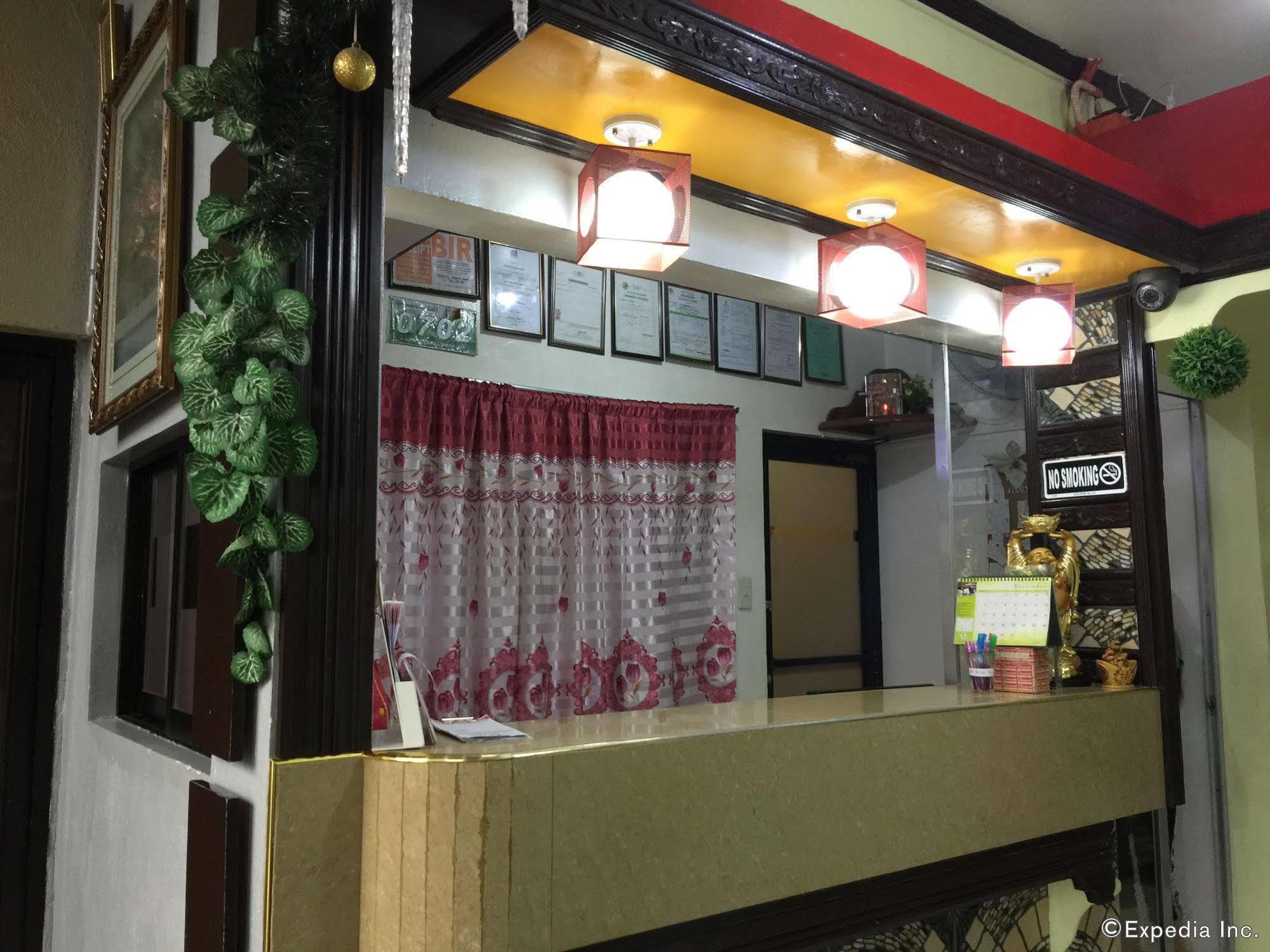 Constrell Pension House Tagbilaran Exterior foto