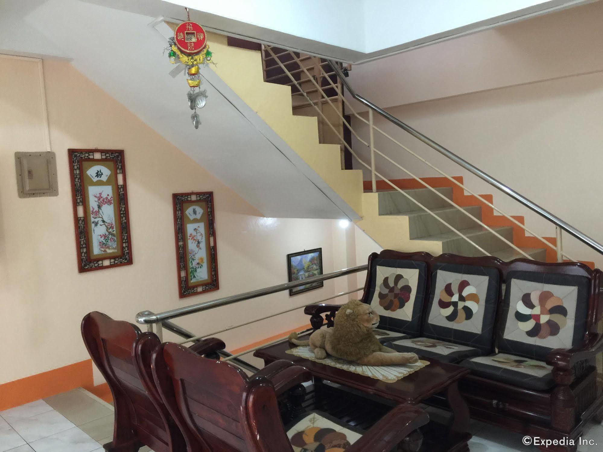 Constrell Pension House Tagbilaran Exterior foto