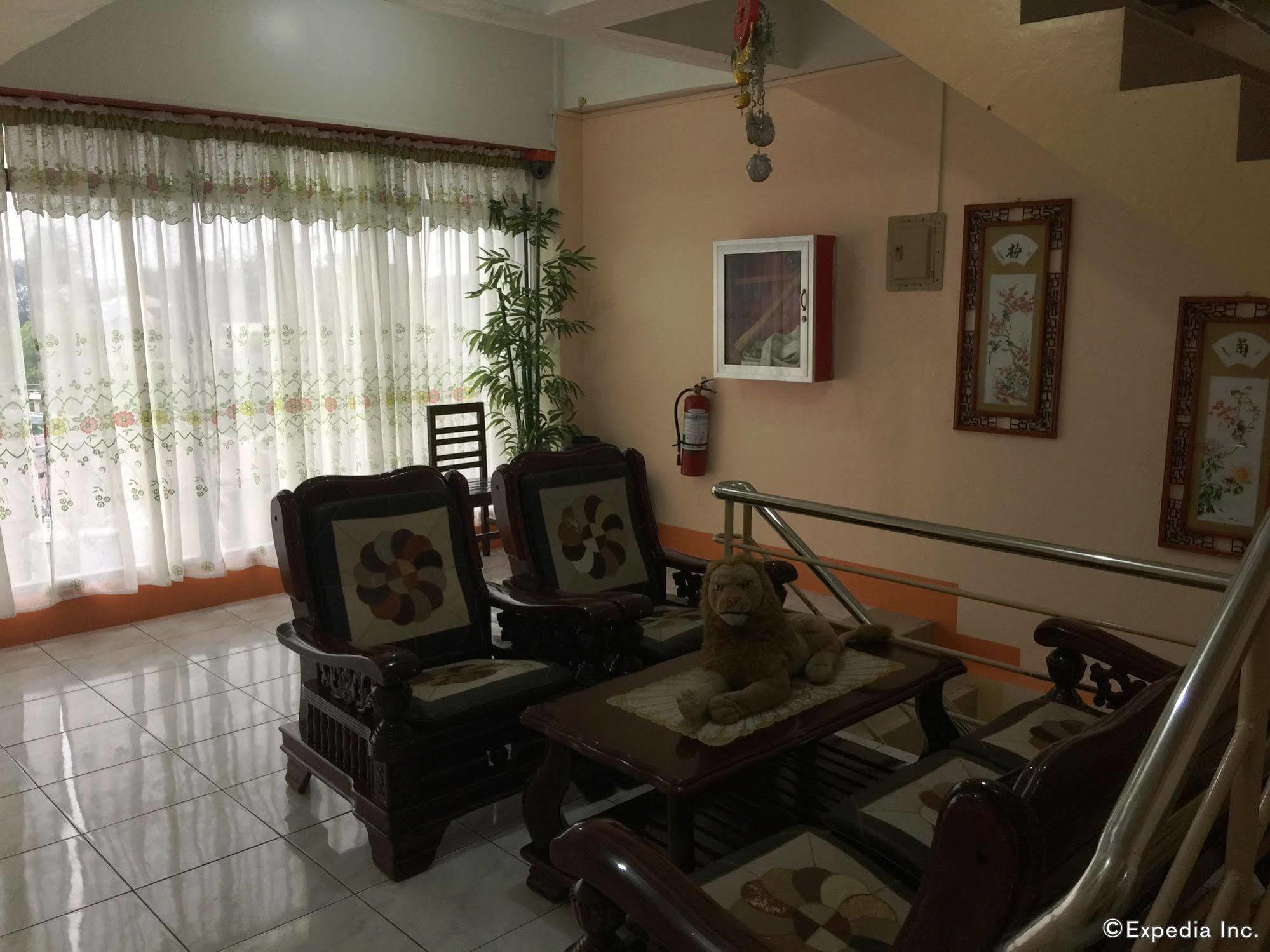 Constrell Pension House Tagbilaran Exterior foto